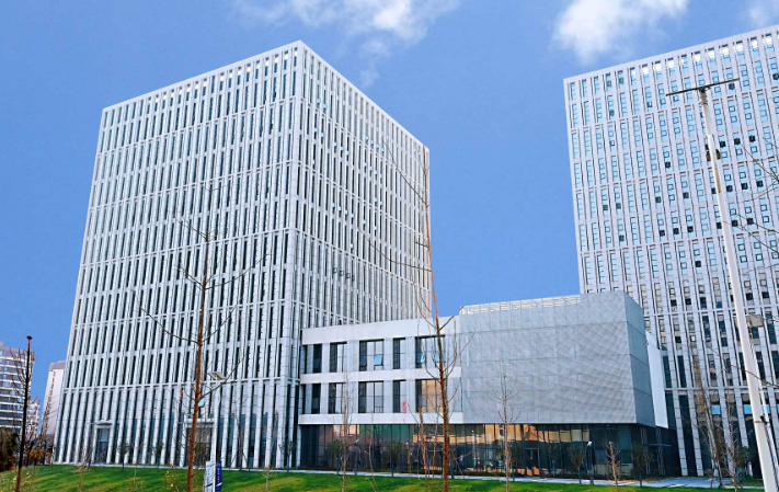 上海大耳鹿建材环保板材批发全品类解析与适用场景指南